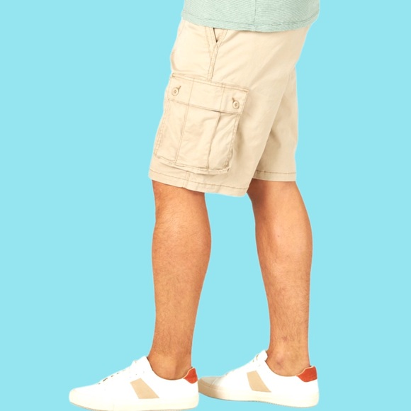 Lee Men’s West Relaxed Fit Khaki Cargo Shorts. NWT. Size 46. - Picture 3 of 5